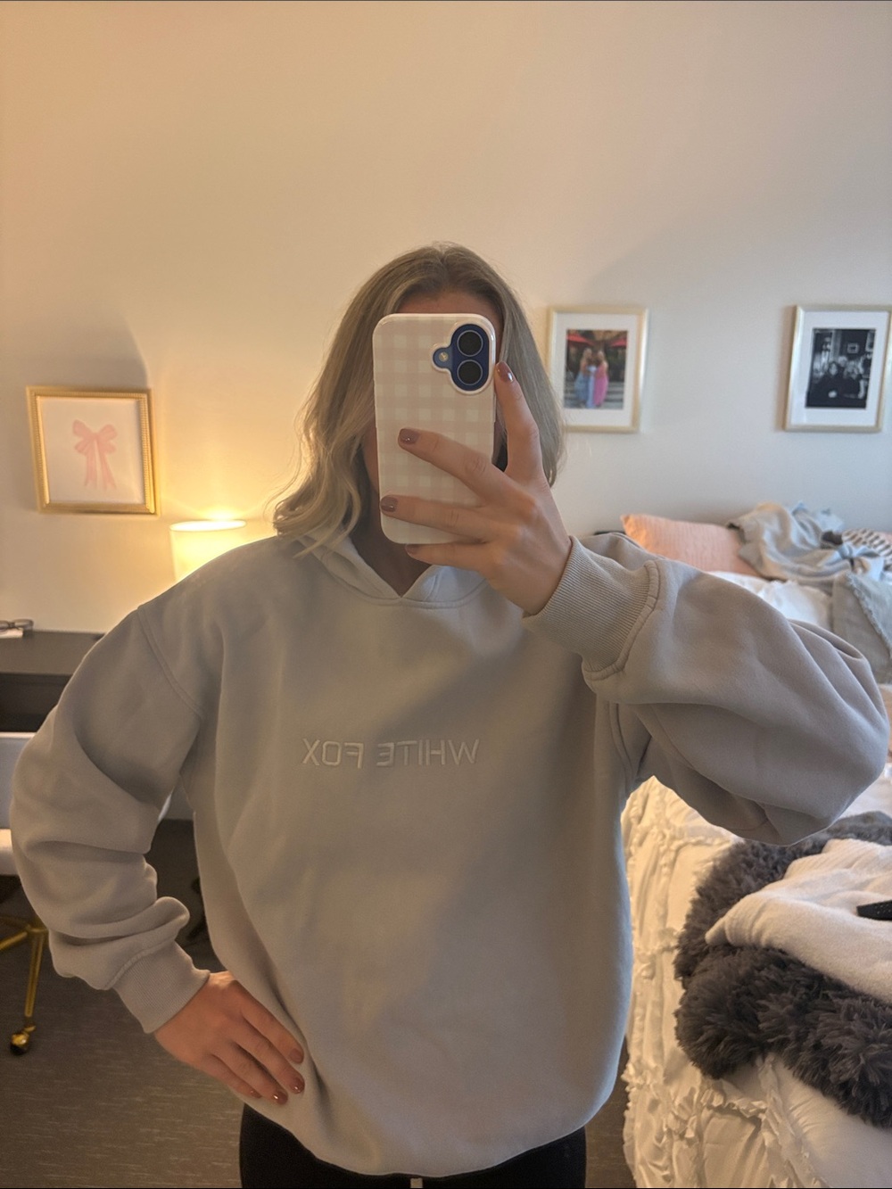 Cream WhiteFox Pullover Hoodie Sweatshirt - Women's Cozy Fit